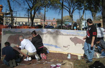 Attendees painted bison murals at the National Bison Day celebration in Las Vegas, NM. (Nov. 2012) <b>©Wind River Ranch Foundation</b>